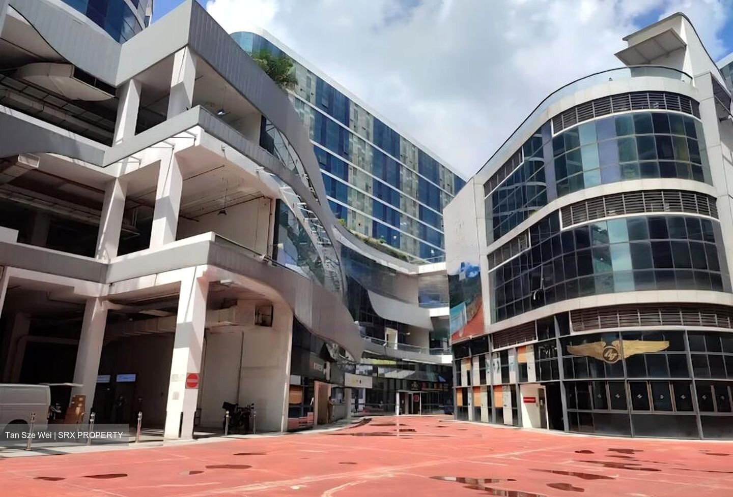 Oxley Bizhub (D14), Factory #456932531